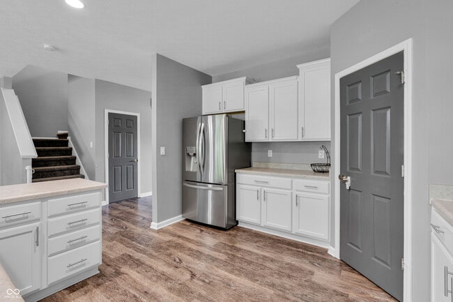 Building Photo - 70 Blue Lace Dr