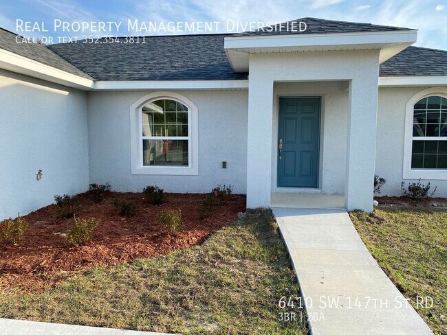 Foto del edificio - 6410 SW 147th St Rd