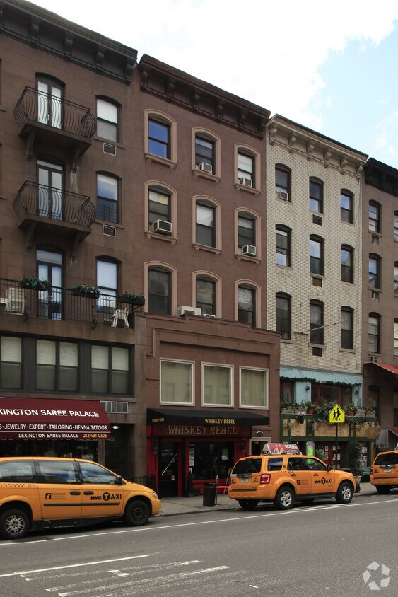 Building Photo - 129 Lexington Ave
