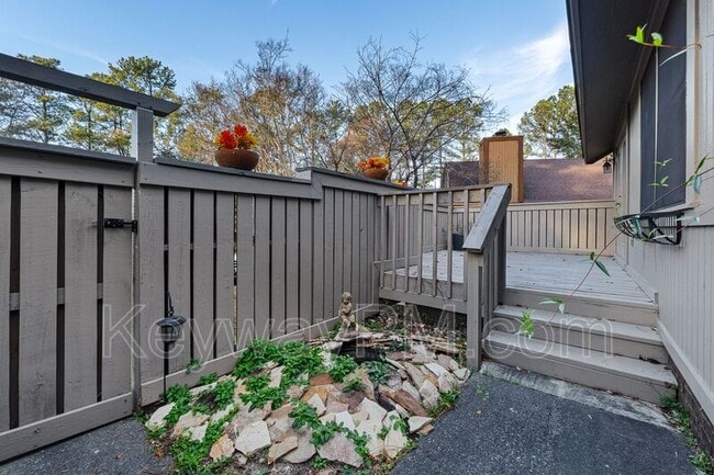 Foto del edificio - 48 Bluff Pointe Way