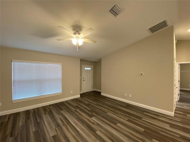 Building Photo - 20 Locust Loop Dr