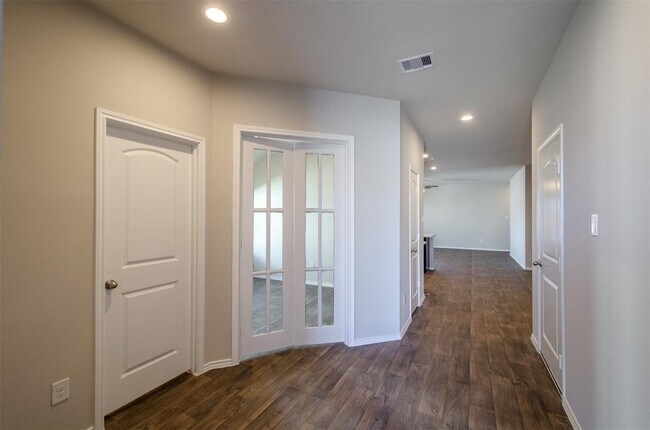 Foto del edificio - 13966 Fort Ward Way