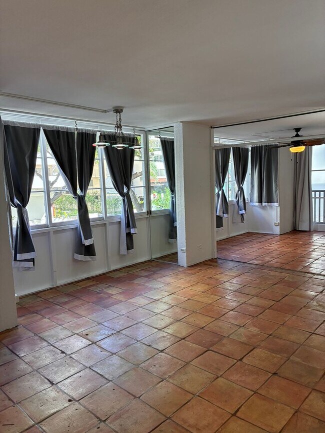 Foto del edificio - 417 Namahana St