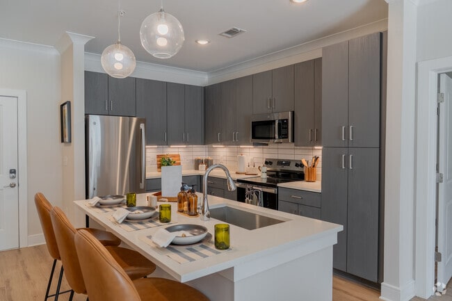 2BR, 2BA - 1,116SF - Kitchen - The Lofts at Knightdale Station