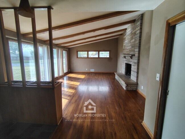 Building Photo - 2644 W 12th St