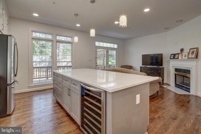 Building Photo - 10539 Tuckerman Heights Cir