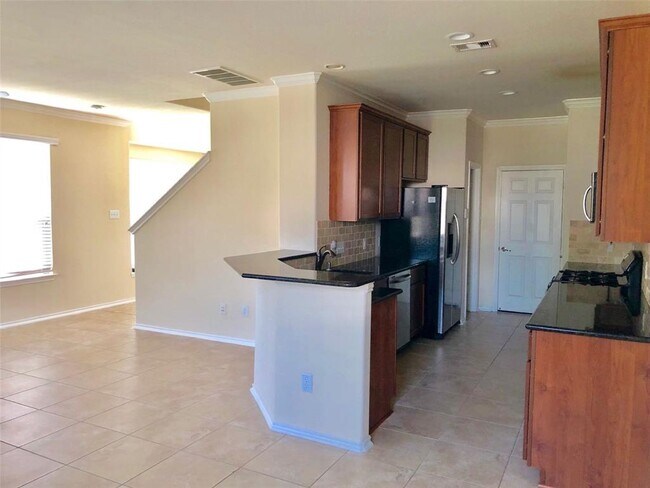 Building Photo - 24515 Folkstone Cir