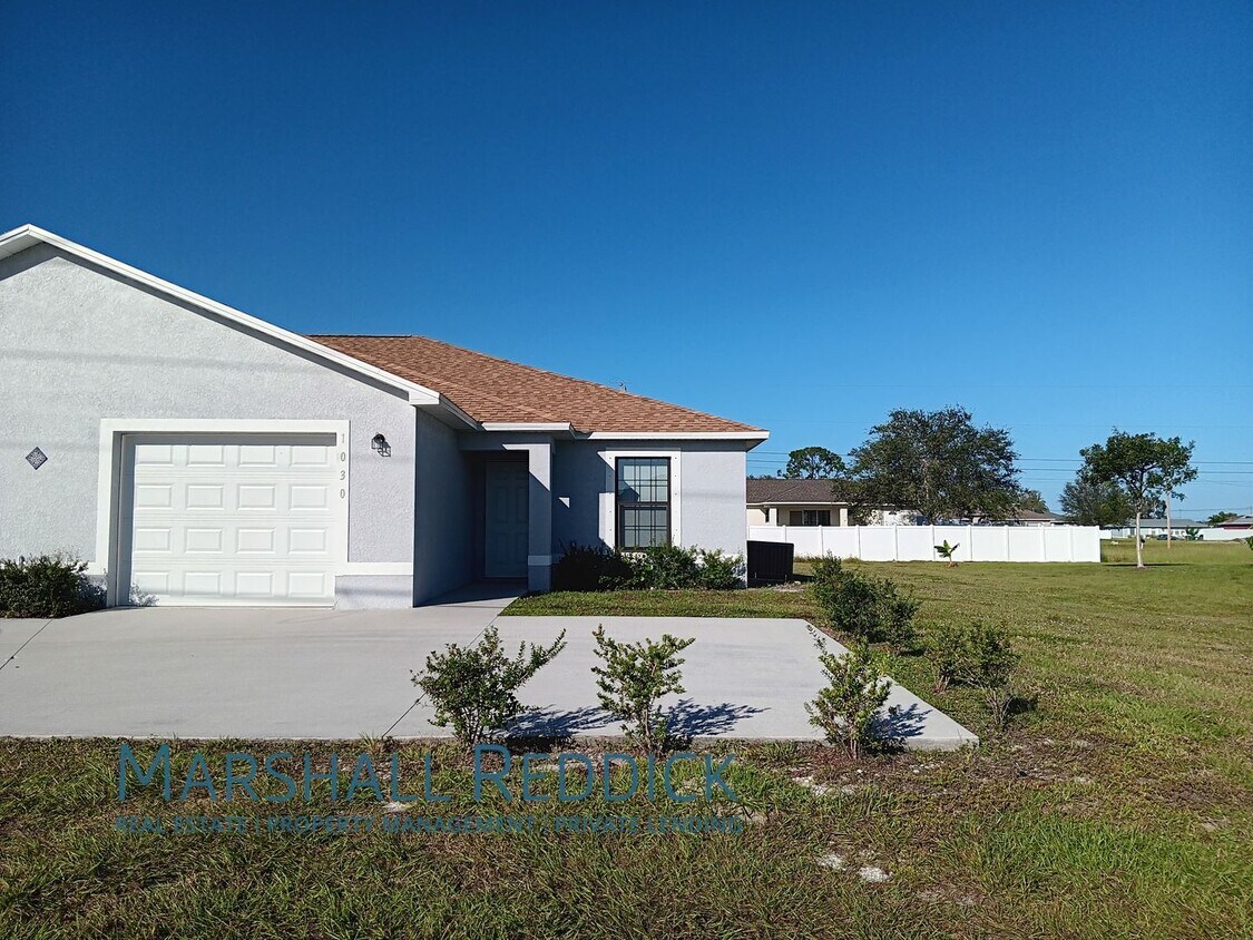 Foto principal - 1026-1030 Andalusia Blvd