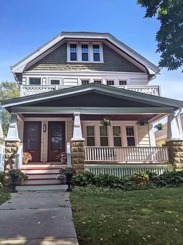 Foto principal - 2434 N 68th St