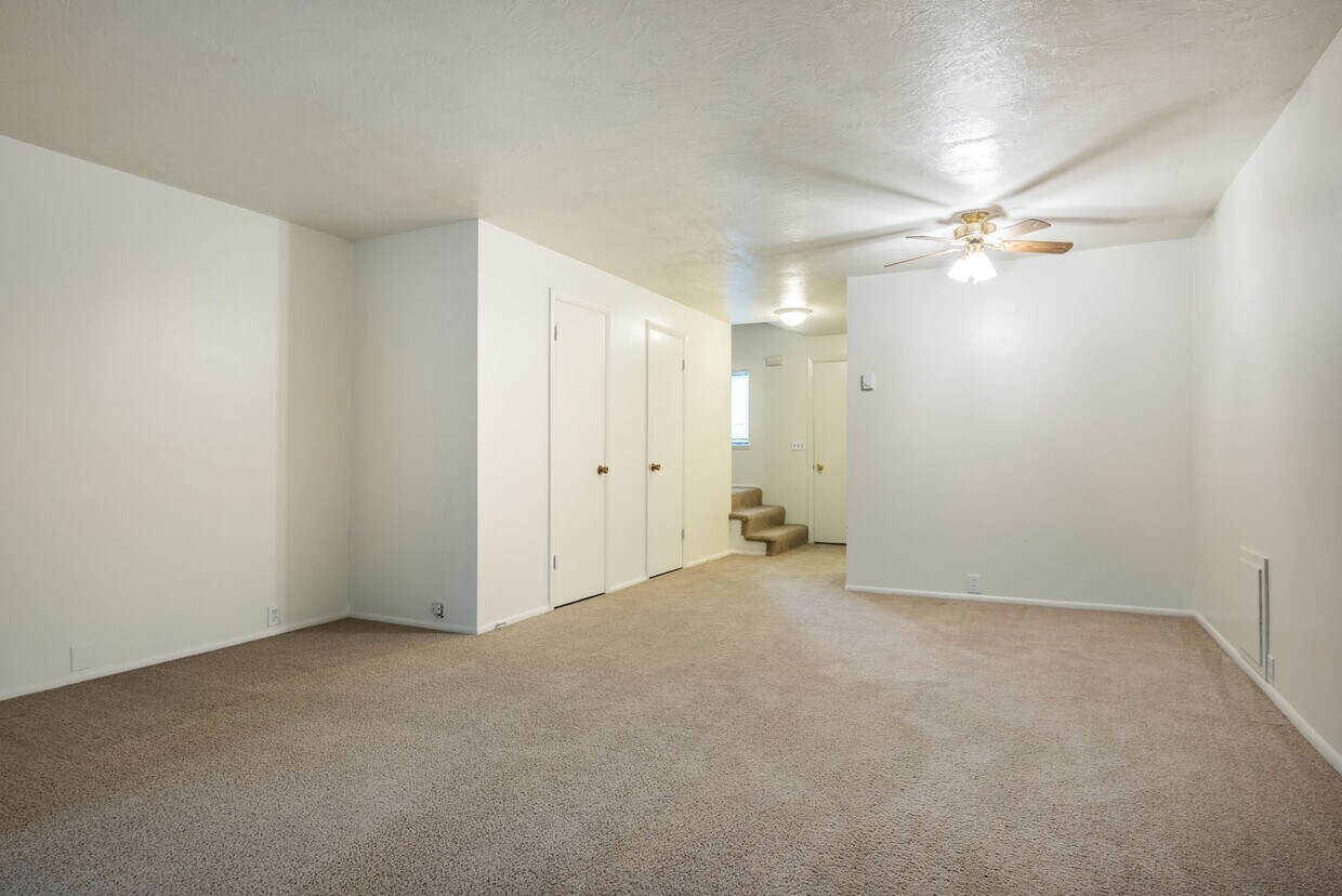 Foto principal - 341 S Walnut St