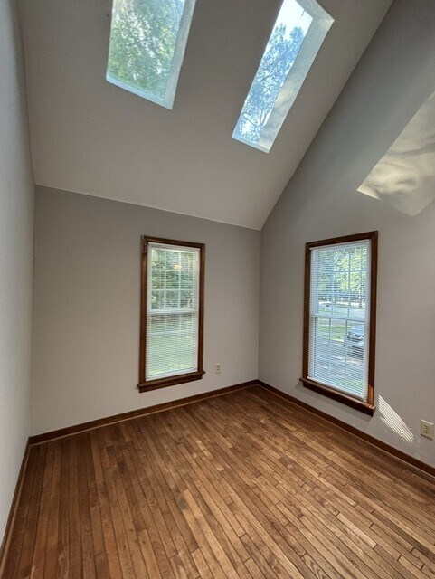 Foto del edificio - 14604 Mill Spring Dr