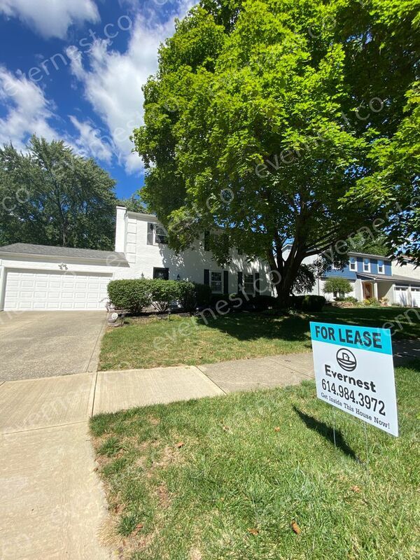 Foto principal - 192 E Schrock Rd