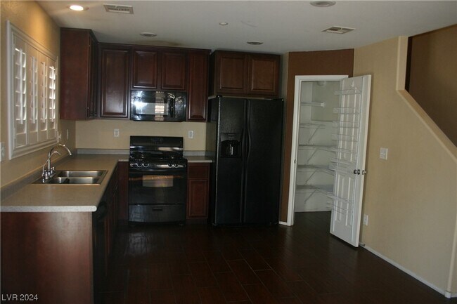 Building Photo - 1158 Gecko Rd