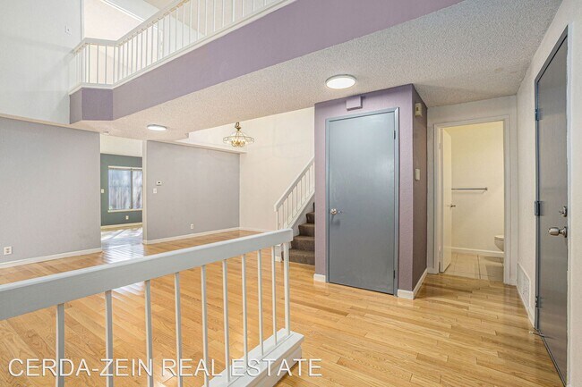 Foto del edificio - 3 br, 2.5 bath House - 1194 Silva Ln