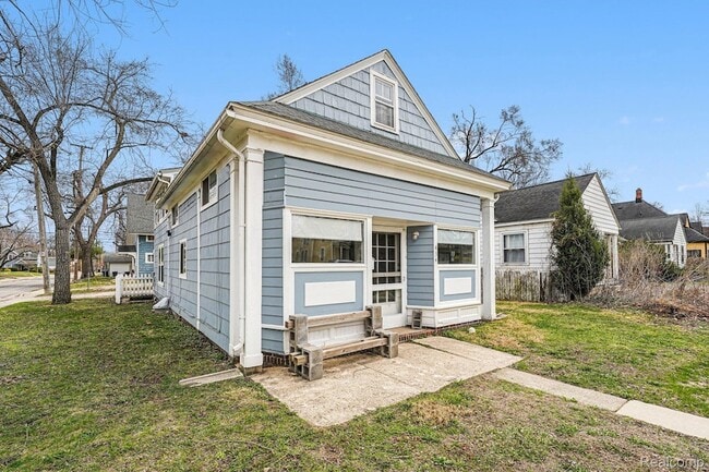 Building Photo - 434 N Hamilton St