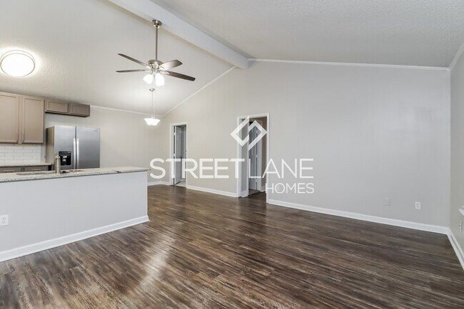 Building Photo - Updated 3 Bedroom in Arlington