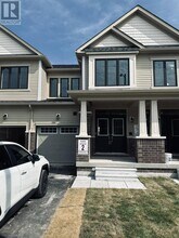 Building Photo - 18 Prudhoe Ter