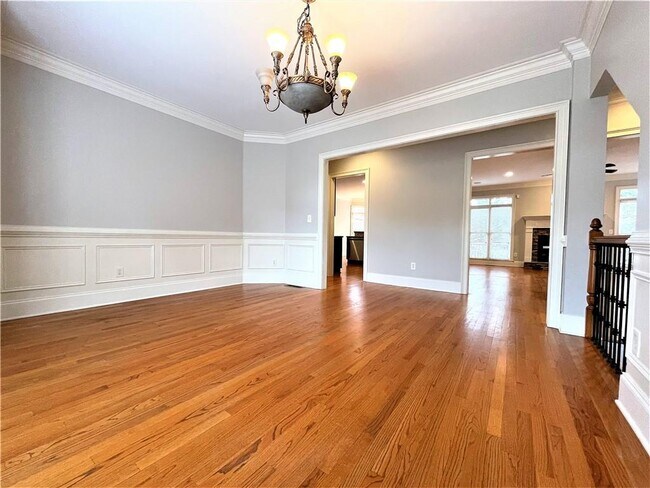 Foto del edificio - 895 Lenox Ct NE