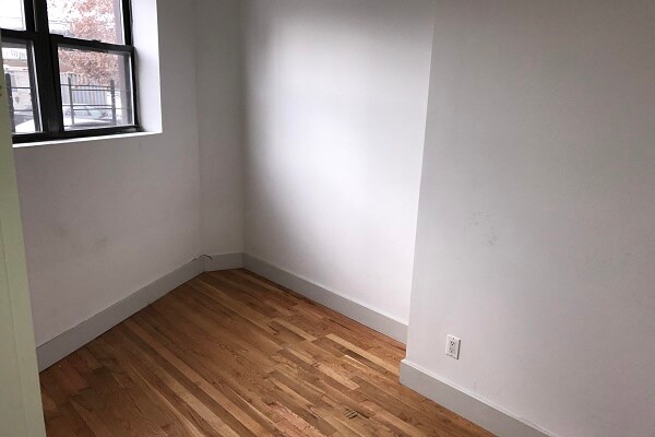 Foto del edificio - 451 S 5th St