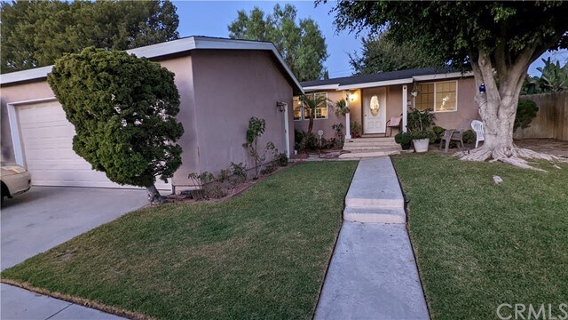 Foto del edificio - 5640 Greenbriar Dr