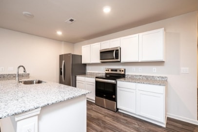 Building Photo - 1913 Tranquility Cir