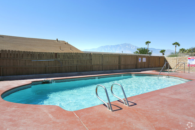 Pool - White Sands Apartments