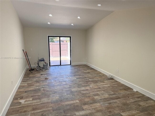 Foto del edificio - 14103 SW 52nd Terrace