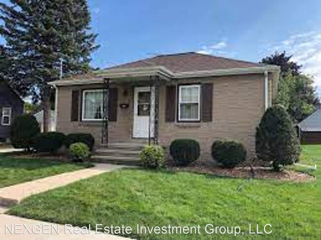 Building Photo - 3 br, 1 bath House - 825 Jefferson St