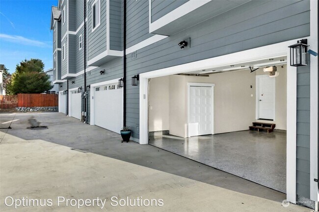 Foto del edificio - 3 br, 3.5 bath House - 5682 Sunstone Place...