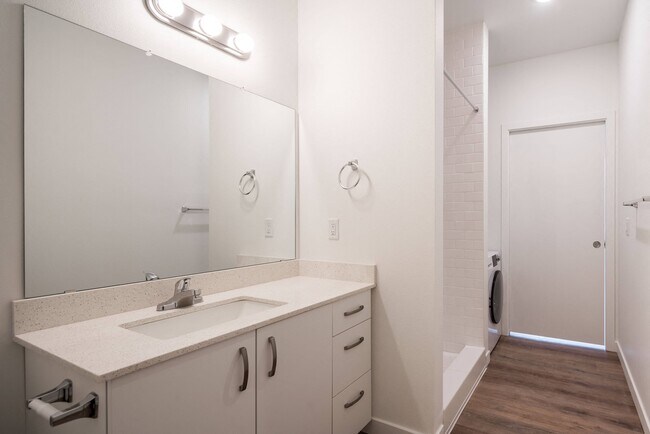 Foto del edificio - 89th Ave. Apartments