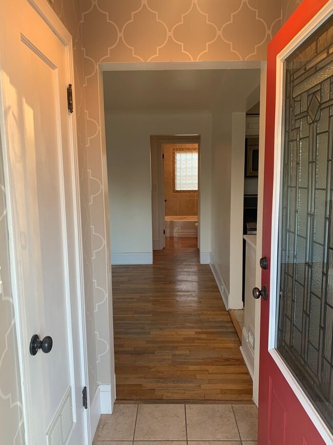 Foto del edificio - 3 bedroom 2 bath home centrally located