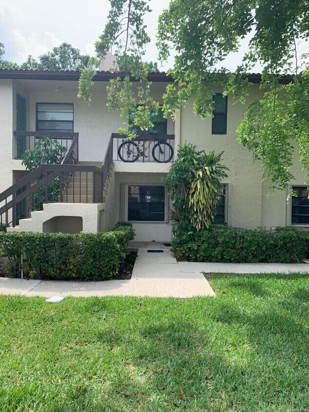 Primary Photo - 21699 Cypress Rd
