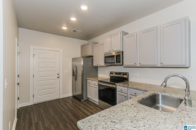 Building Photo - 7265 Owen Park Cir