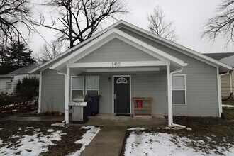 Building Photo - 1410 Houston St