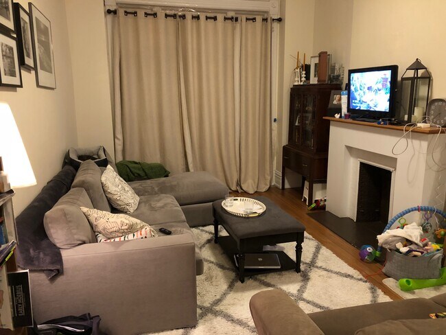 Another living room view - 814 N Noble St