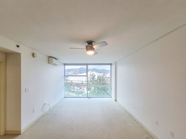 Foto del edificio - 1BR / 1Bath / 1Pkg - Condo in Kakaako Avai...