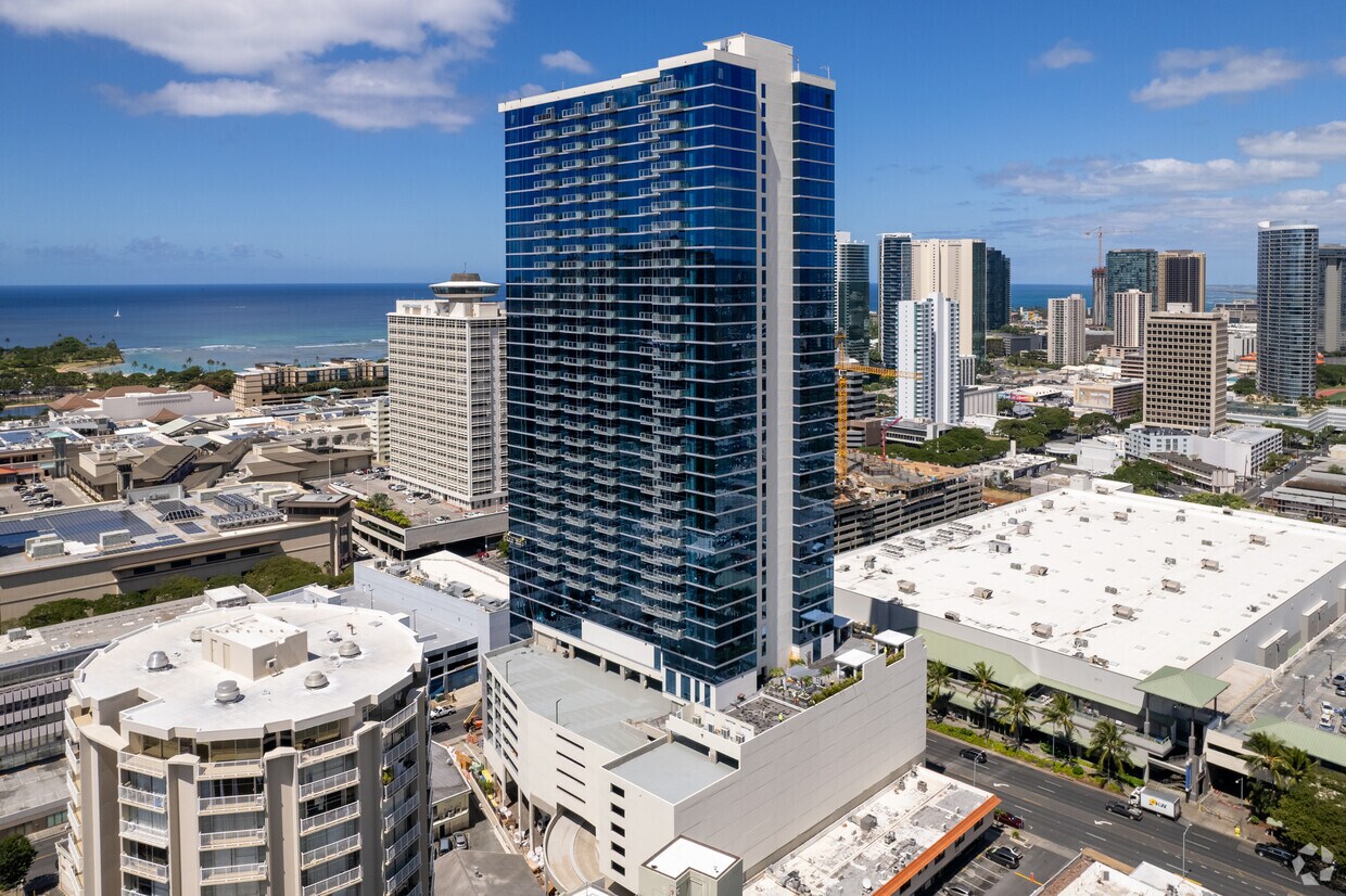 Azure Ala Moana Apartments in Honolulu, HI