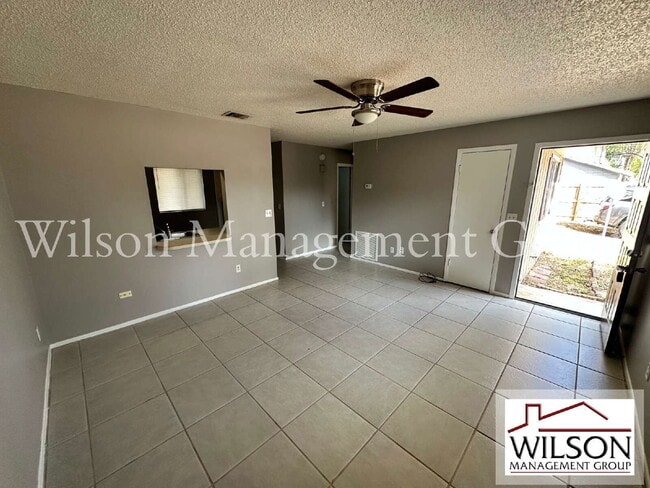 Photo - 1912 Wizard Ct Townhome