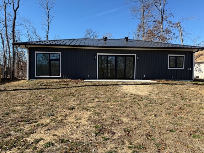 Foto del edificio - 30 Magrath Cir