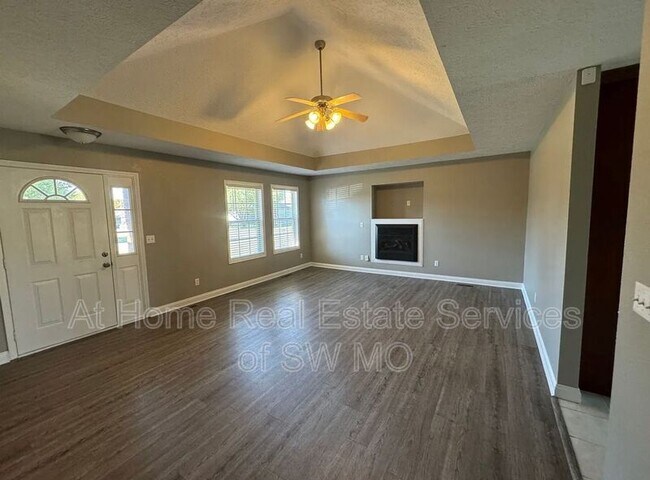 Foto del edificio - 1132 S Ventura Ave