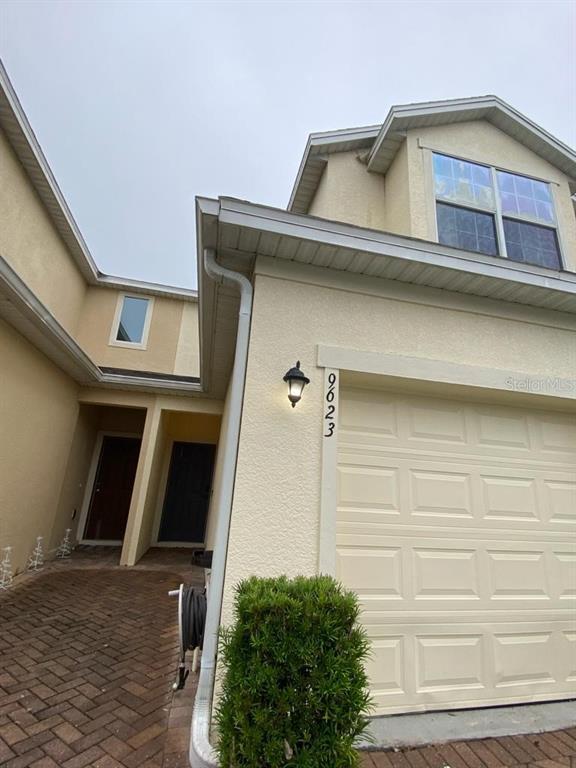 Building Photo - 9623 Tivoli Villa Dr