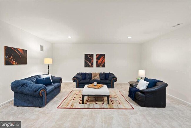 Foto del edificio - 14119 Baneberry Cir