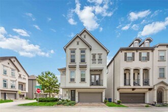 Building Photo - 4012 Centre Valley Ln