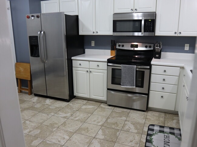 Foto del edificio - 2106 Trailridge Ct