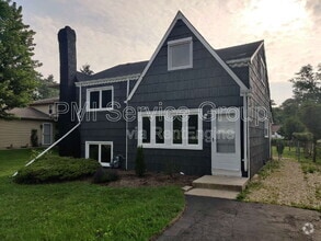 Building Photo - 4025 Williams St