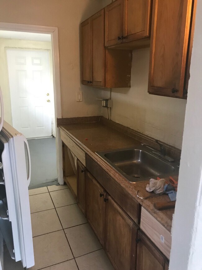 Foto del edificio - 1611 NW 7th Ct