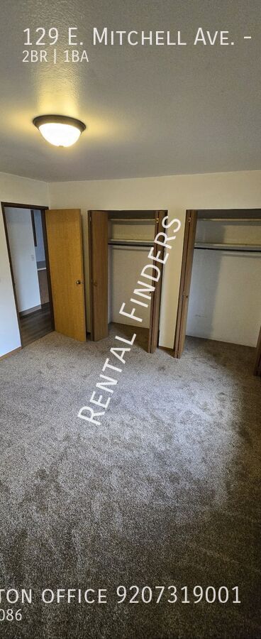Foto del edificio - 129 E Mitchell Ave