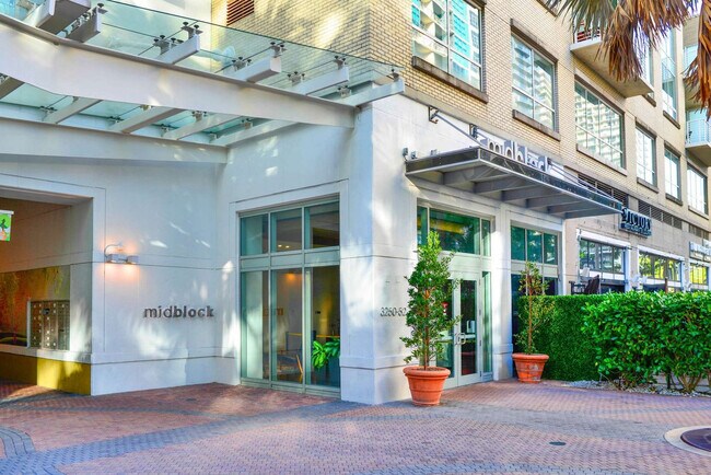 Foto del edificio - 3250 NE 1st Ave