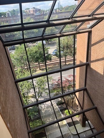 Foto del edificio - 1265 Beacon St