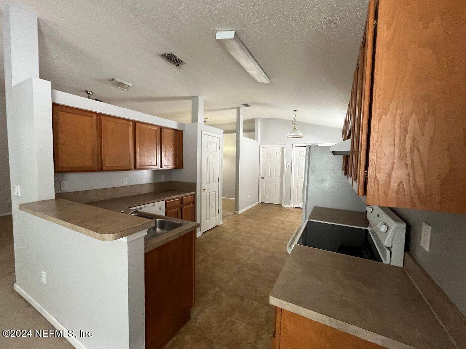Foto del edificio - 3706 Mill View Ct